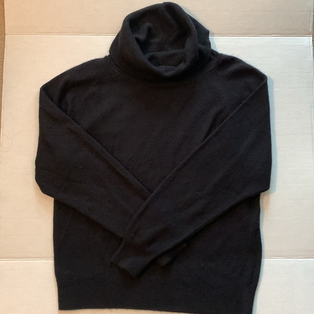 Worthington Vintage Sweater Black Wool Women's Turtleneck Cozy Petite Base Layer